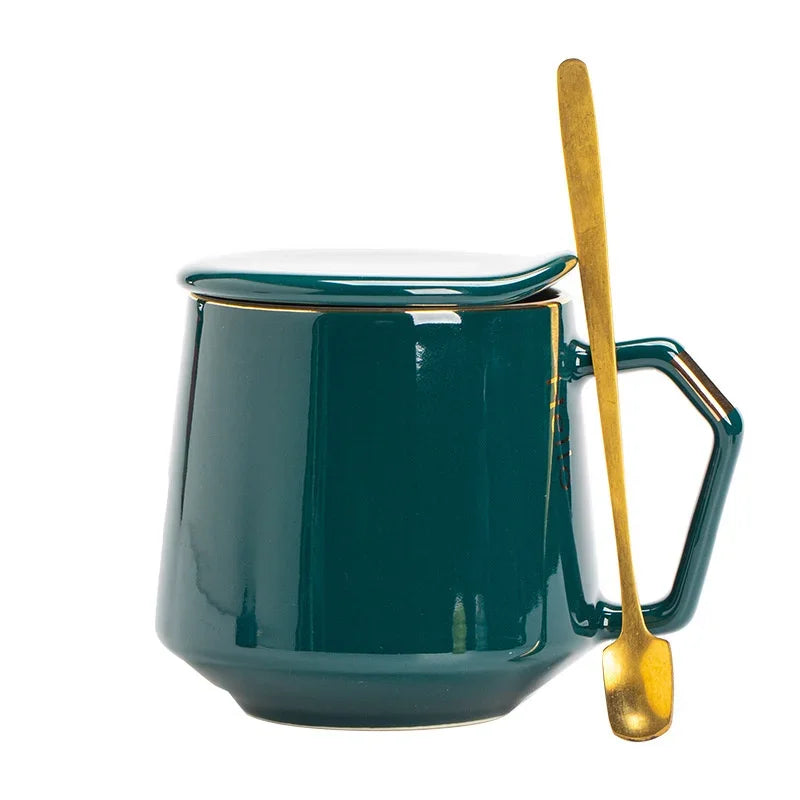 Caneca de cerâmica dourada leve estilo europeu