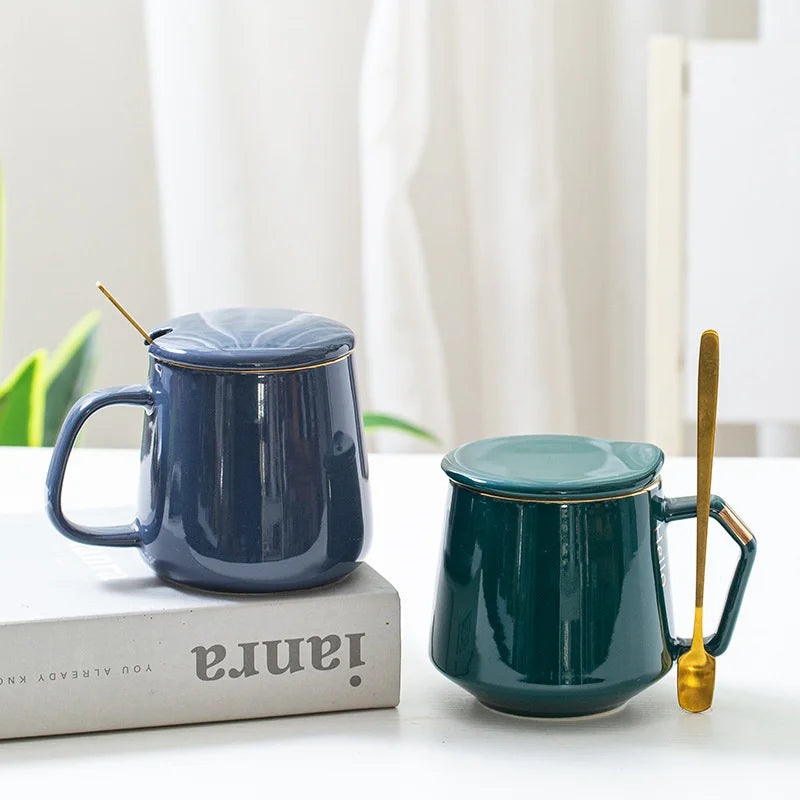 Caneca de cerâmica dourada leve estilo europeu